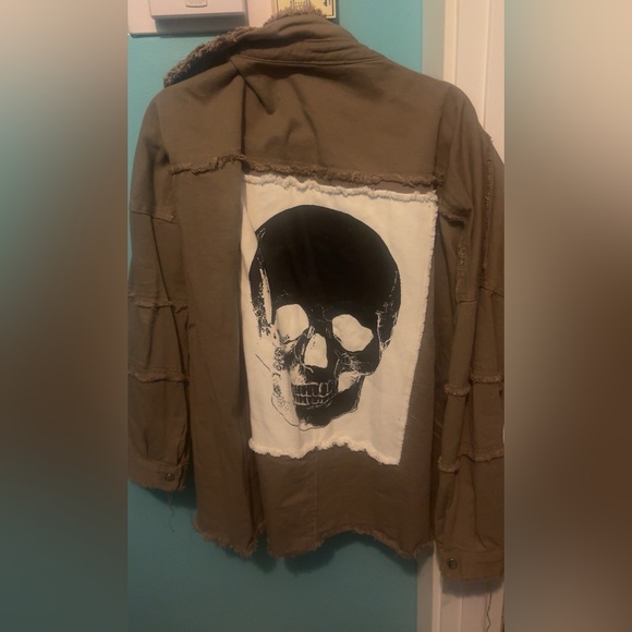 Fantastic Fawn Olive Jacket - Picture 3 of 3